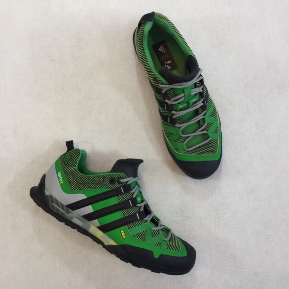 adidas terrex solo green